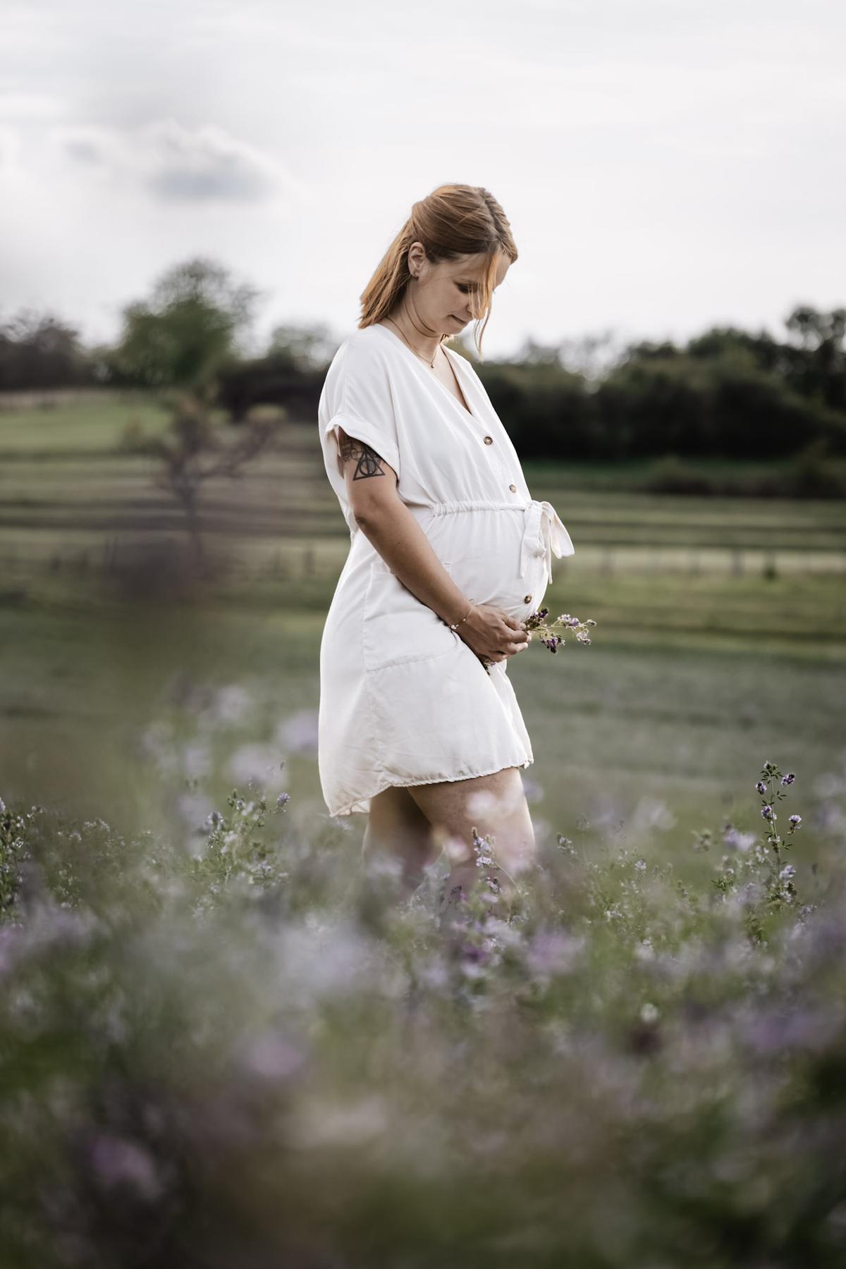 Séance photo grossesse maternité au Bastberg Bas-Rhin Alsace - mArgot Photographie